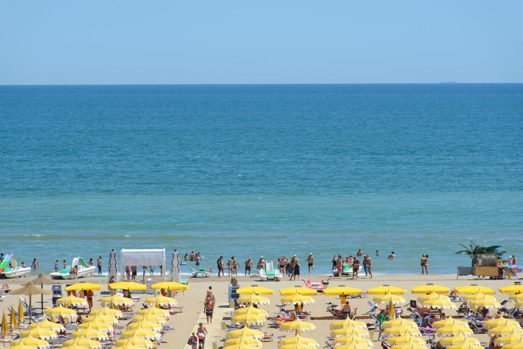 Hotel Nuova Medusa Rimini Exteriér fotografie