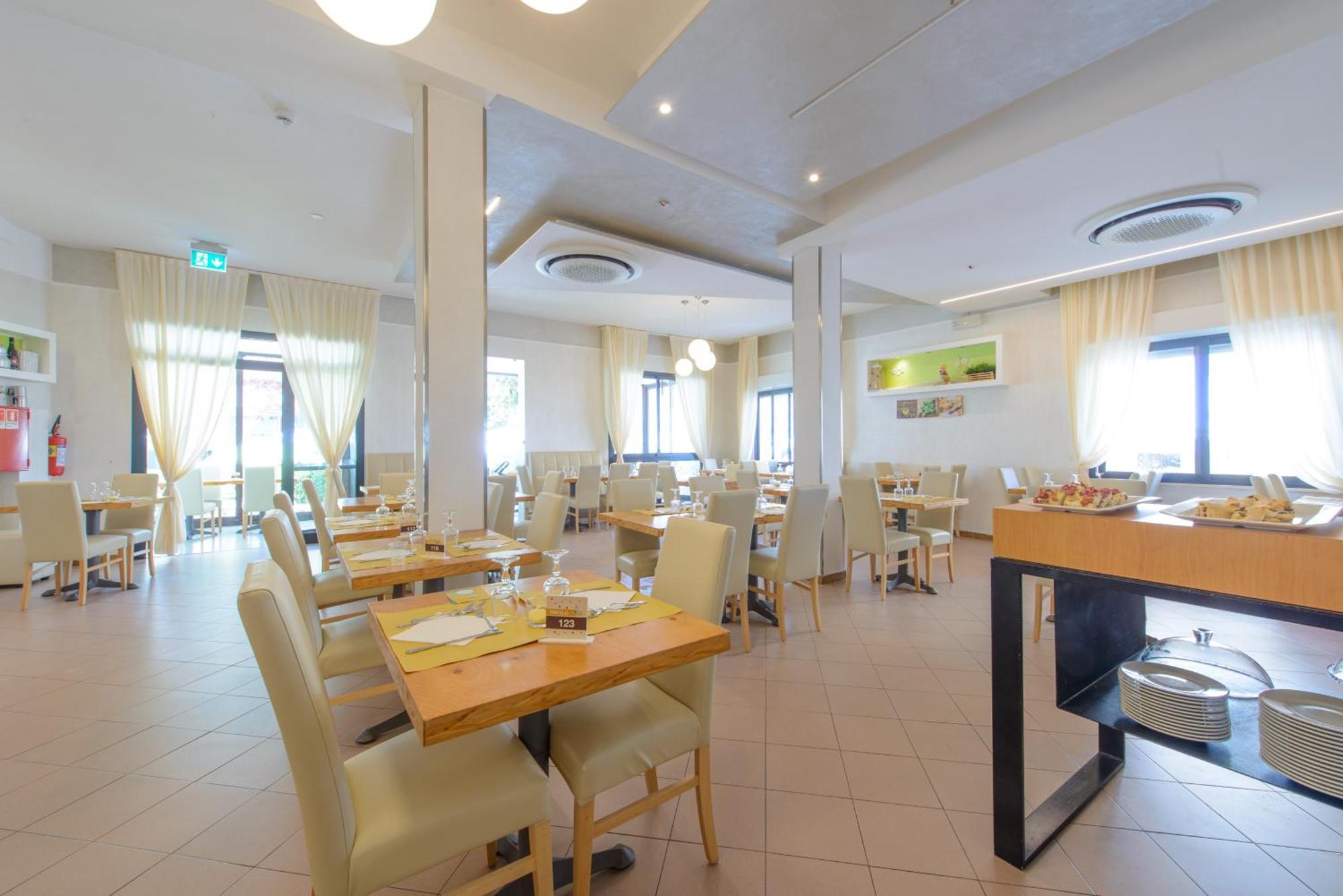 Hotel Nuova Medusa Rimini Exteriér fotografie